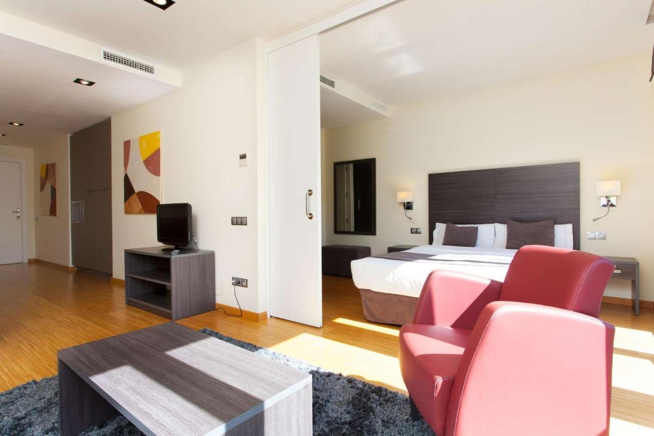 Weflating Modern Diagonal Appartement Barcelona Buitenkant foto